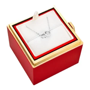 Boîte Rose Amour Éternel avec Collier Gravé