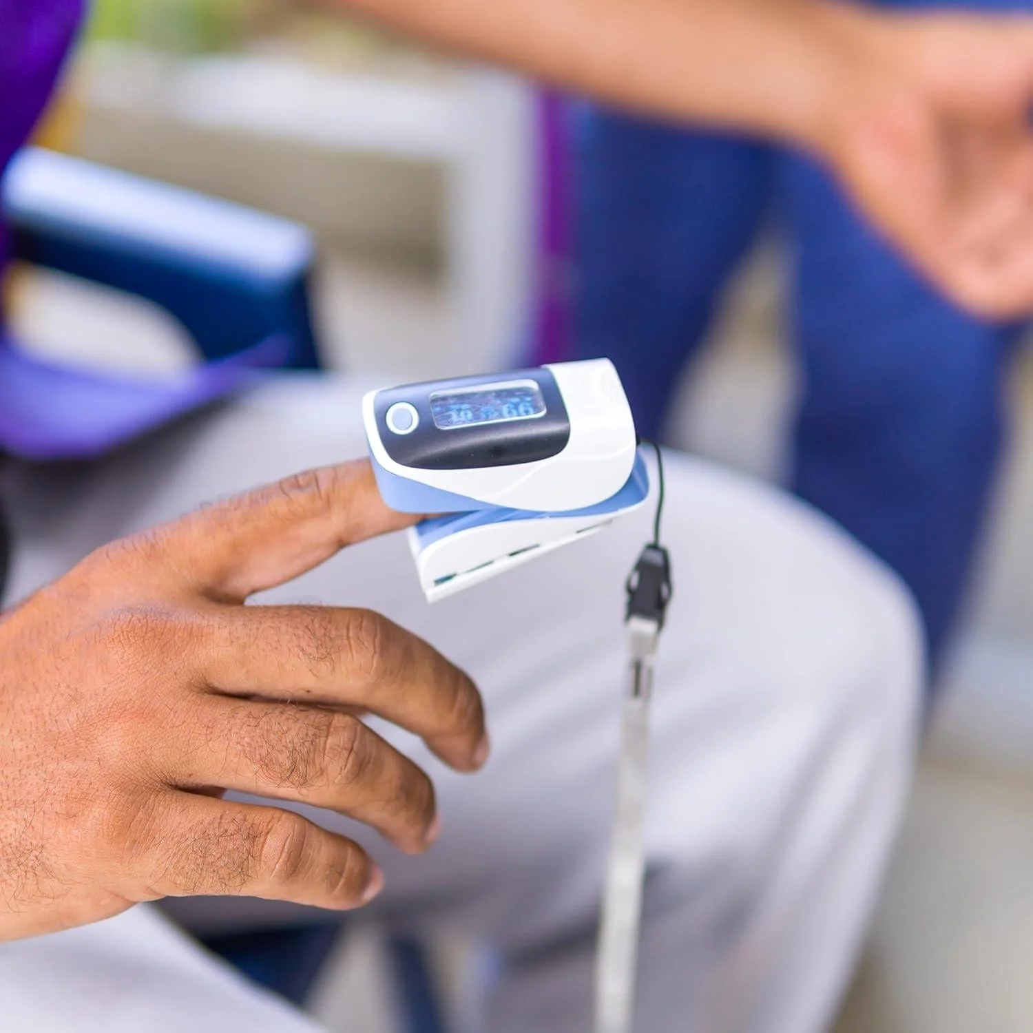 Oxymètre de pouls au bout du doigt | Haute précision | SpO2 | Indice de perfusion | Écran OLED | Certifié CE | Fréquence cardiaque - Image 3